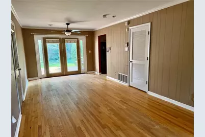 2704 Sunny Lane SE, Marietta, GA 30067 - Photo 3