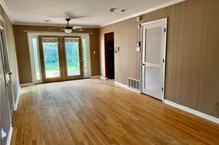 2704 Sunny Ln SE, Marietta, GA 30067 - Photo 3