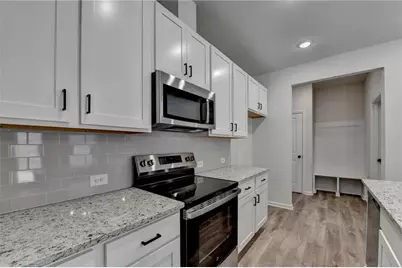 696 Rodeo Drive, Auburn, GA 30011 - Photo 11