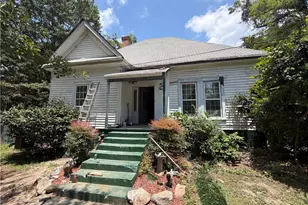 784 Tri County Rd, Brooks, GA 30205 - Photo 1