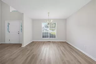 1705 Big Haynes Ct, Grayson, GA 30017 - Photo 5