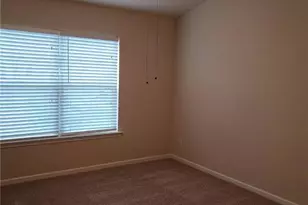 196 Highland Pointe Cir E, Dawsonville, GA 30534 - Photo 13