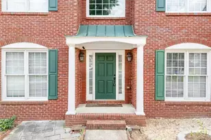 1832 Shores Ridge Ct, Suwanee, GA 30024 - Photo 3