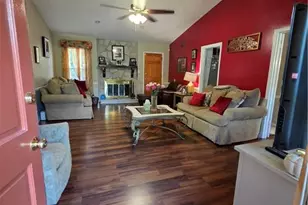 2710 Phillips Dr SW, Marietta, GA 30064 - Photo 5