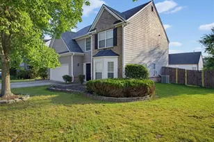3246 Shady Valley Ln, Loganville, GA 30052 - Photo 3