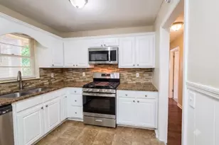 1026 Casa Dr, Clarkston, GA 30021 - Photo 5
