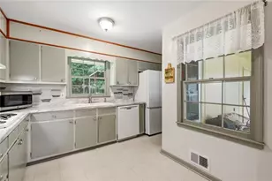 252 Angla Dr SE, Smyrna, GA 30082 - Photo 11