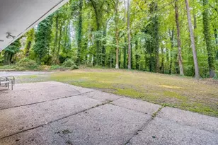 2345 Country Club Ln SW, Atlanta, GA 30311 - Photo 7