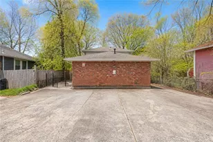 3203 E Point St, Atlanta, GA 30344 - Photo 17
