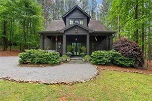 831 Blalock Lakes Dr, Newnan, GA 30263 - Photo 1