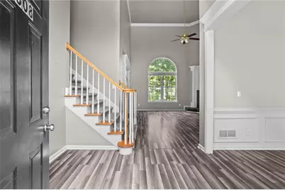 2808 Jamont Court NE, Marietta, GA 30068 - Photo 3