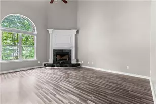 2808 Jamont Ct NE, Marietta, GA 30068 - Photo 5