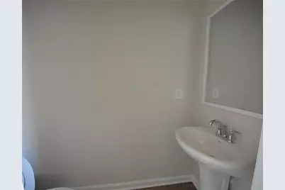 1147 Lucan Lane, Lawrenceville, GA 30043 - Photo 15
