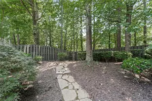 7508 Portbury Park Ln, Suwanee, GA 30024 - Photo 19