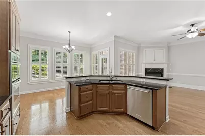 7508 Portbury Park Ln, Suwanee, GA 30024 - Photo 13
