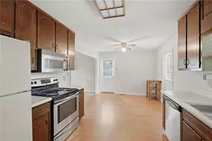 6405 Riley Rd, Cumming, GA 30028 - Photo 9