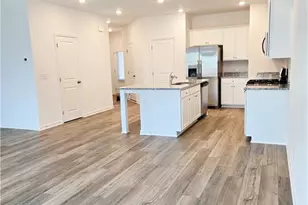 2445 Livi Ln, Buford, GA 30519 - Photo 9