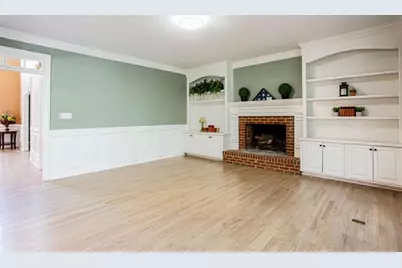 2651 Brentford Lane, Snellville, GA 30078 - Photo 33