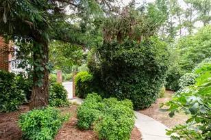 2651 Brentford Ln, Snellville, GA 30078 - Photo 13