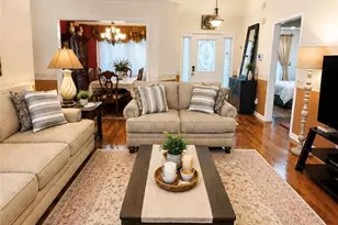 2130 St Thomas Way, Suwanee, GA 30024 - Photo 7