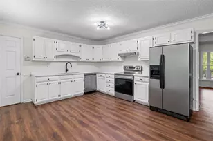 300 Fairway Dr, Athens, GA 30607 - Photo 15