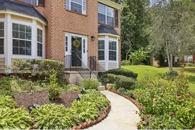 1079 Shadow Lake Drive, Lithonia, GA 30058 - Photo 3