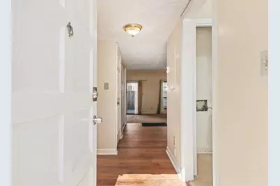 1388 Wood Circle, Morrow, GA 30260 - Photo 17