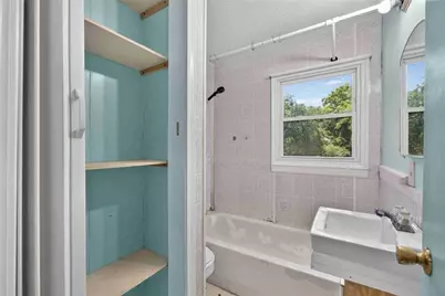 818 Sherwood Circle, Forest Park, GA 30297 - Photo 5