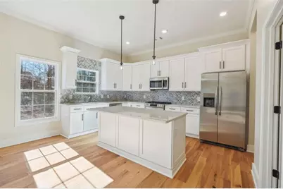1620 SW Derry Avenue SW, Atlanta, GA 30310 - Photo 13