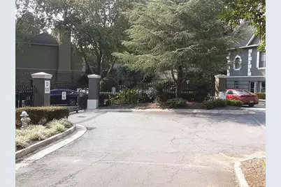 6900 Roswell Road #O3, Sandy Springs, GA 30328 - Photo 11