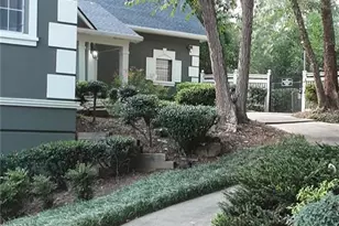 6900 Roswell Rd, Sandy Springs, GA 30328 - Photo 9