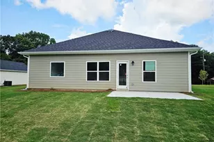 317 Angela Ave, Bowdon, GA 30108 - Photo 15