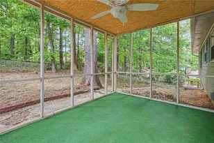 3642 Rainbow Cir SW, Snellville, GA 30039 - Photo 31