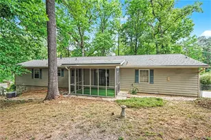 3642 Rainbow Cir SW, Snellville, GA 30039 - Photo 5