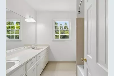 5266 Wynterhall Way, Dunwoody, GA 30338 - Photo 31