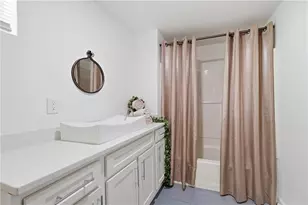 2424 Hanford Dr SW, Atlanta, GA 30315 - Photo 21