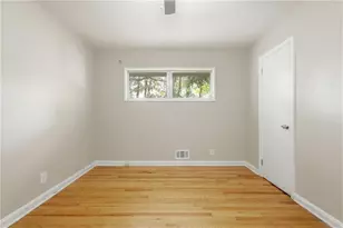 2140 Oakawana Dr NE, Atlanta, GA 30345 - Photo 31