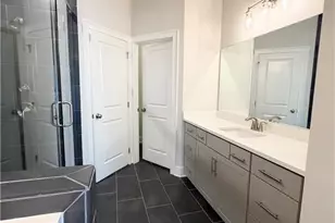 1037 Burnside Pl NW, Atlanta, GA 30318 - Photo 17