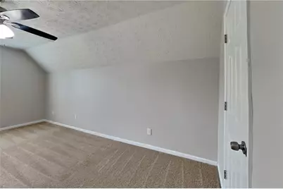 1096 Sham Pointe Drive, Lawrenceville, GA 30043 - Photo 13