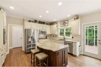 515 Lakewood Court, Canton, GA 30114 - Photo 15