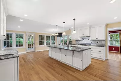 4259 Huntington Circle, Dunwoody, GA 30338 - Photo 11