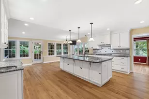 4259 Huntington Cir, Dunwoody, GA 30338 - Photo 11