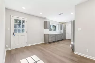 2907 Monterey Drive, Decatur, GA 30032 - Photo 9
