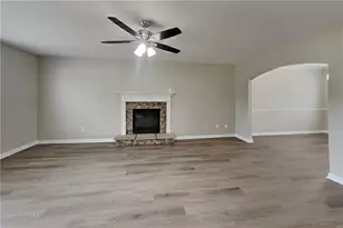 800 Franklin Mill Trace, Loganville, GA 30052 - Photo 3