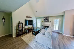 225 Shadetree Ln, Lawrenceville, GA 30044 - Photo 13