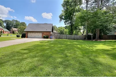 4976 Mystere Circle SW, Lilburn, GA 30047 - Photo 7