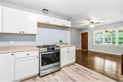 878 Wanda Circle, Marietta, GA 30008 - Photo 11