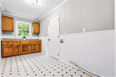 878 Wanda Circle, Marietta, GA 30008 - Photo 13
