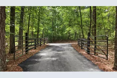1130 Swords Trail, Buckhead, GA 30625 - Photo 3