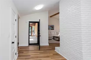 3065 Brookview Dr, Marietta, GA 30068 - Photo 3